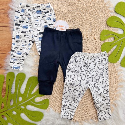 Kit 3 Calças - Dinos, Preto e Carrinhos - Preto, Off White e Azul Jeans